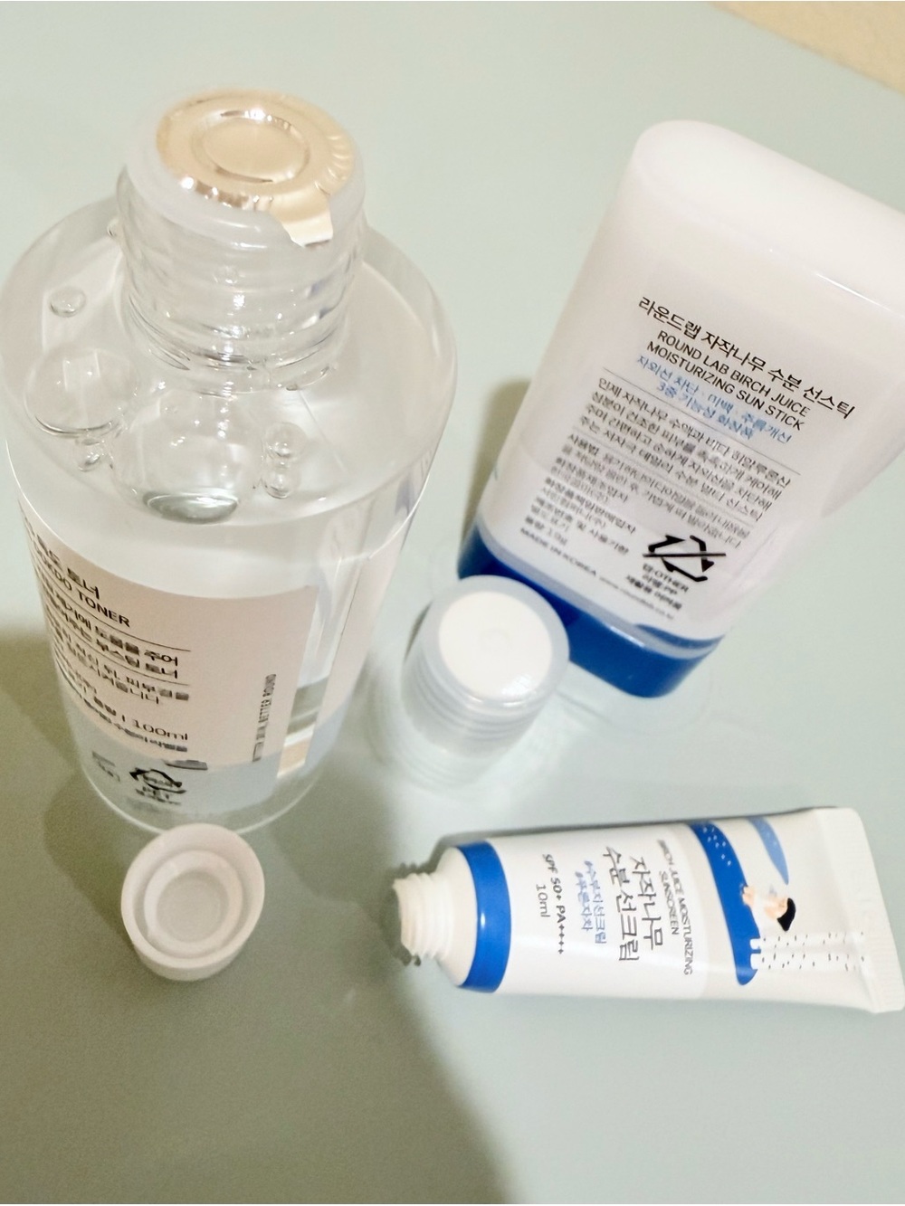 Round Lab Hydration & Sun Protection 3-Piece Set - Picture 7 of 9